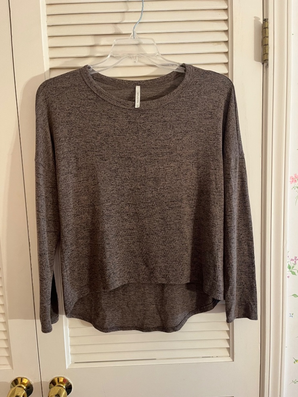 Natural Life Black and Brown Marled Lightweight Tee Size Medium - Picture 6 of 6